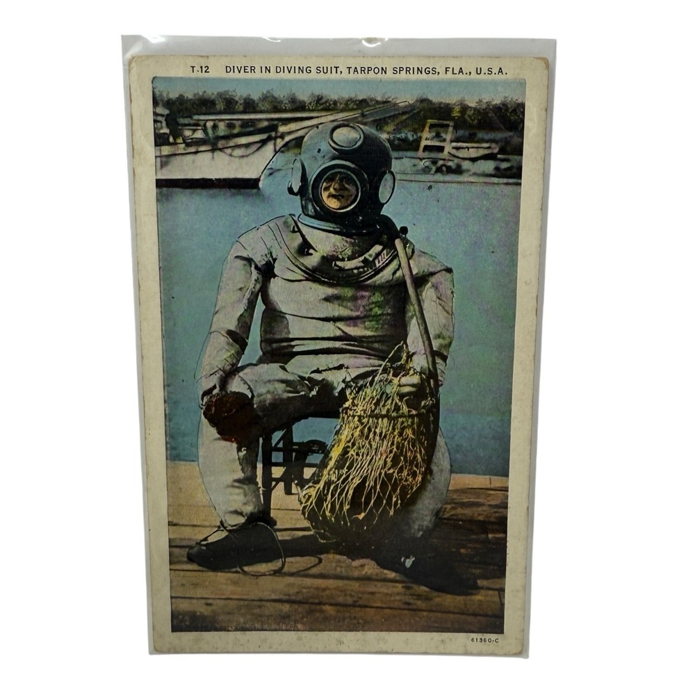 Vintage Linen Postcard Diver in Diving Suit Tarpon Springs Florida‎ Curt Teich